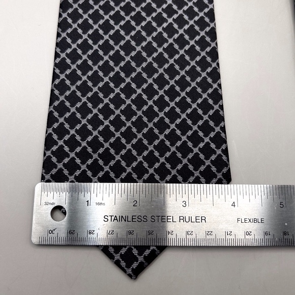 Perry Ellis Ties - 100% Silk Bundle - SALE - Picture 9 of 10